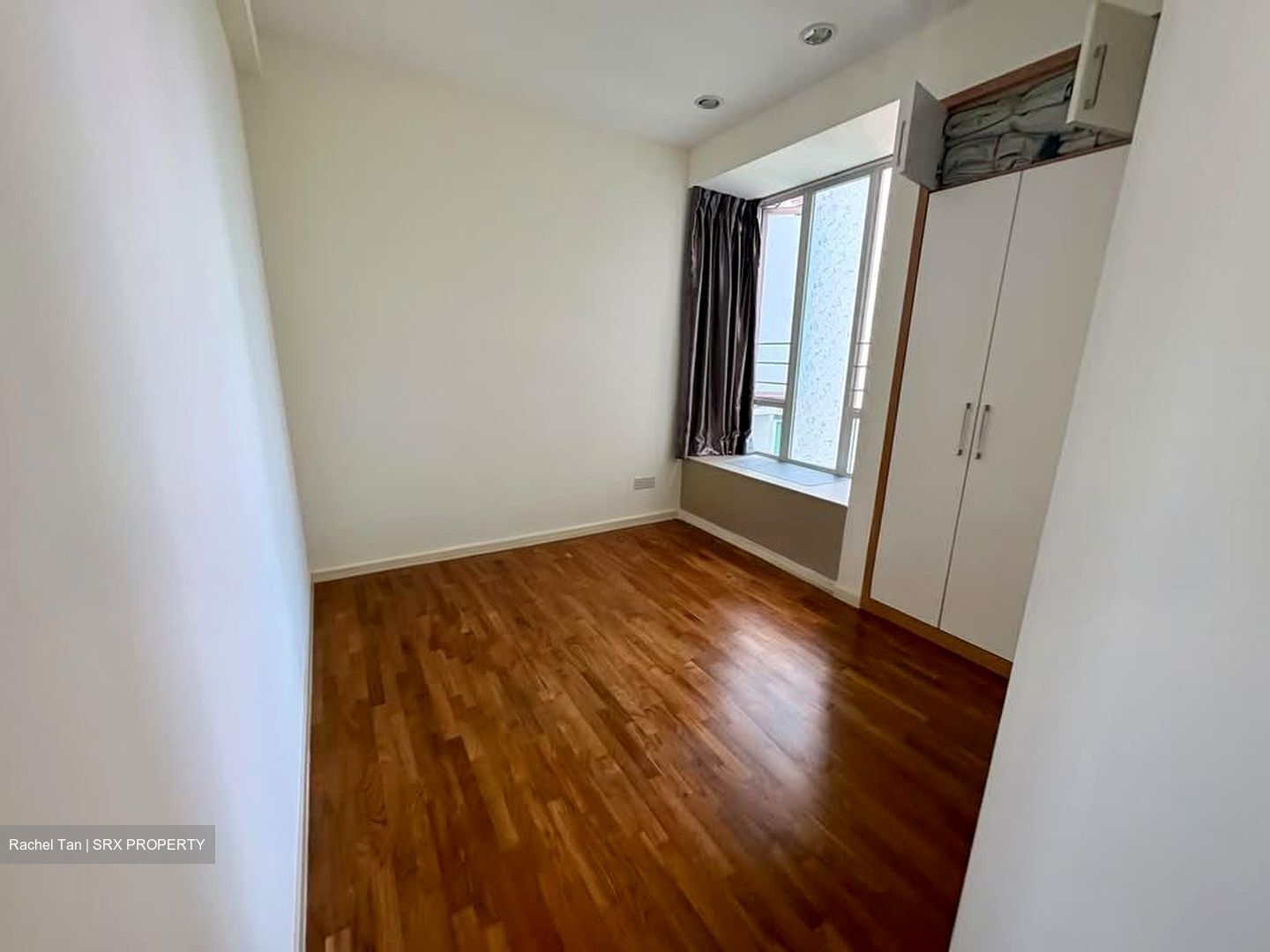 Blossoms @ Woodleigh (D13), Condominium #587230531